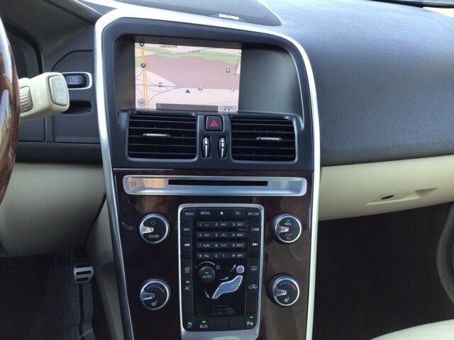 2012 Volvo XC60 3.2 Platinum