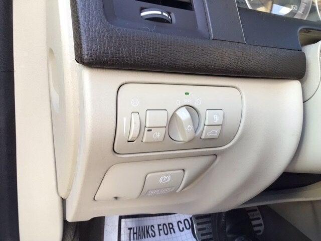 2012 Volvo XC60 3.2 Platinum