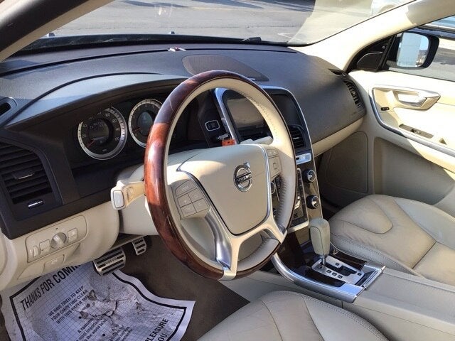 2012 Volvo XC60 3.2 Platinum