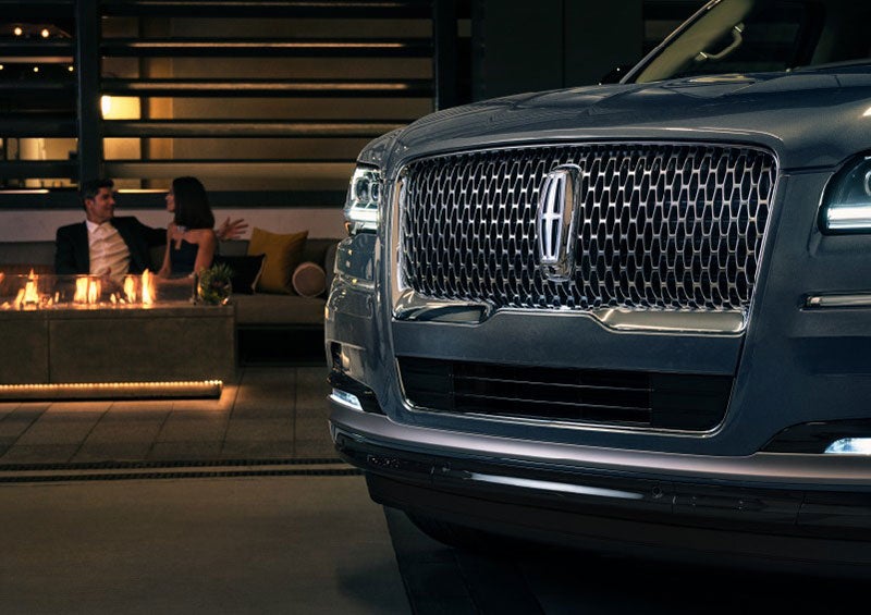 The front grille of a 2023 Lincoln Navigator® SUV is elegantly illuminated. | Haldeman Lincoln in Allentown PA