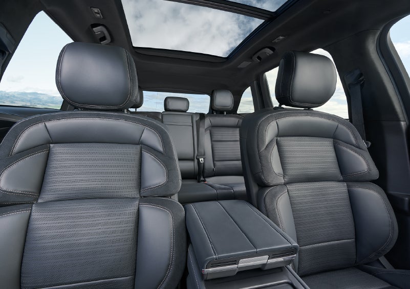 The spacious second row and available panoramic Vista Roof® is shown. | Haldeman Lincoln in Allentown PA