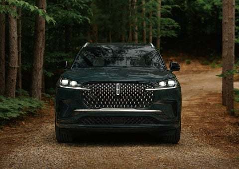 The front grille of a 2027 Lincoln Aviator® Black Label™ SUV is shown. | Haldeman Lincoln in Allentown PA